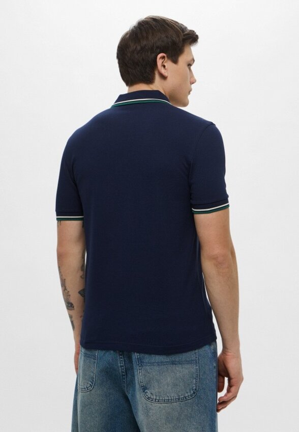 Поло Fred Perry