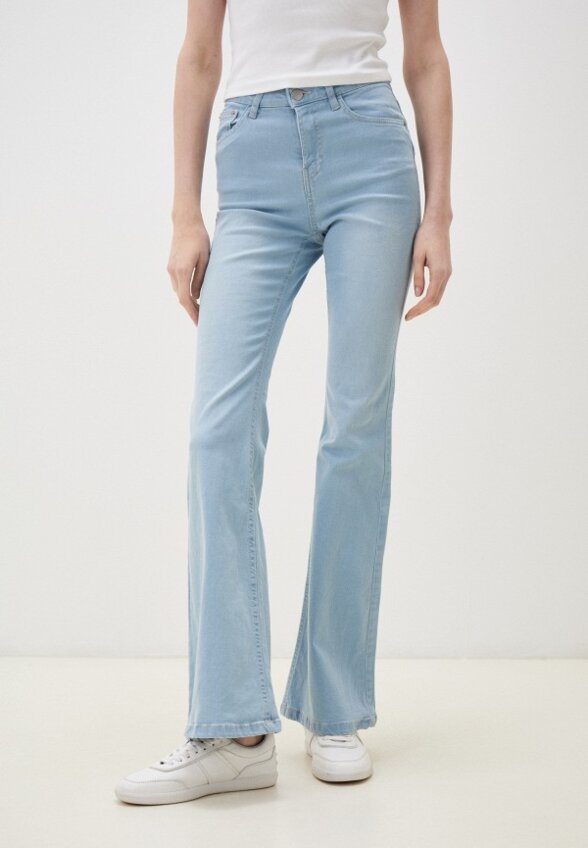 Джинсы Terranova