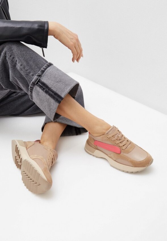 Кроссовки Milana