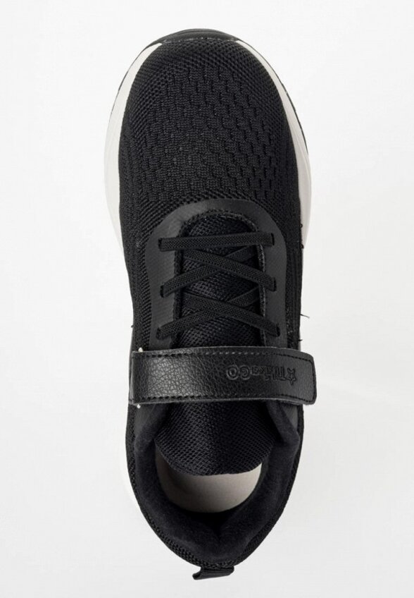 Кроссовки Tikkago