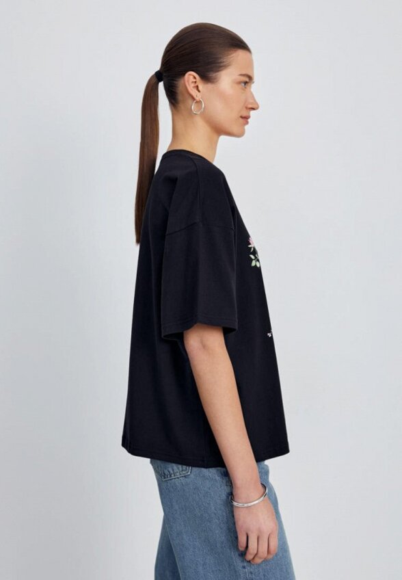 Футболка Finn Flare