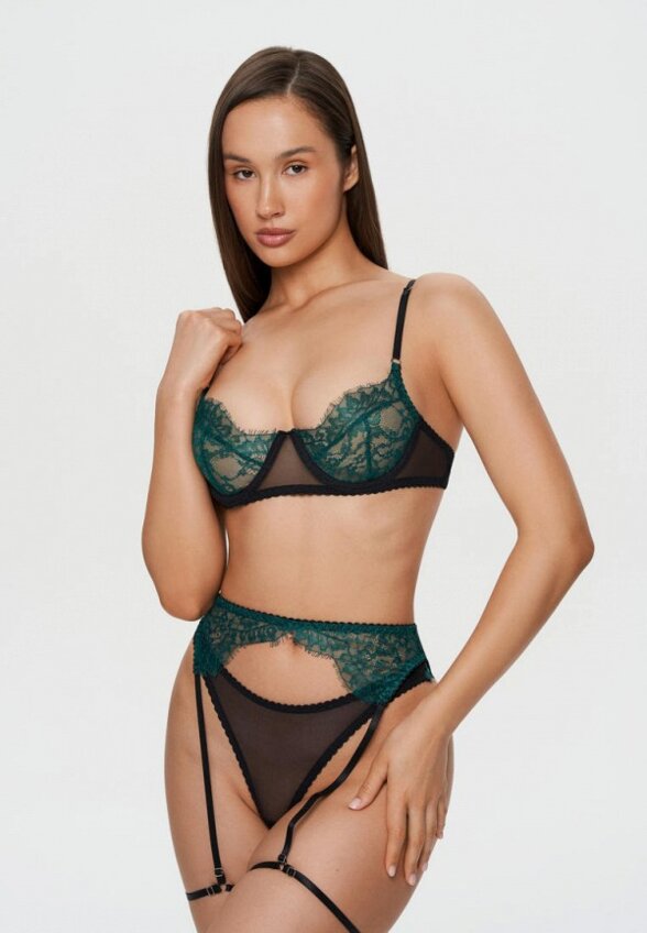 Бюстгальтер, пояс и трусы Amazonka Underwear