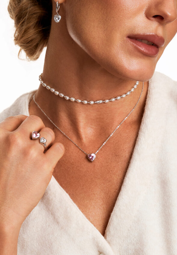 Серебряное колье ЛЮБОВЬ с розовым сердцем MIE