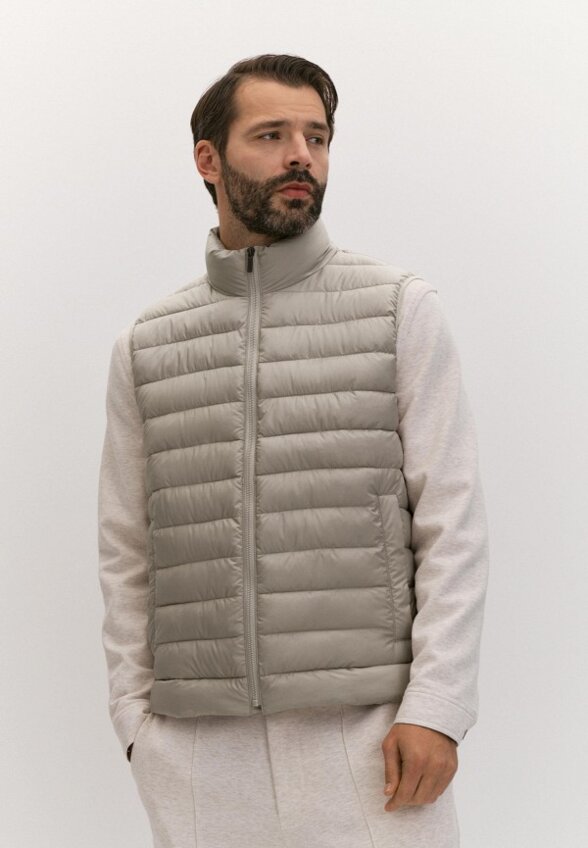 Жилет утепленный 20Line