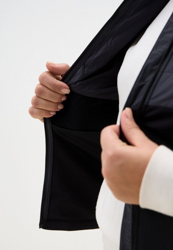 Жилет утепленный ASICS