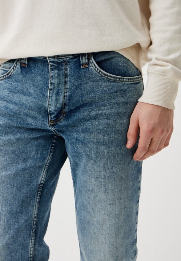 Джинсы Mustang