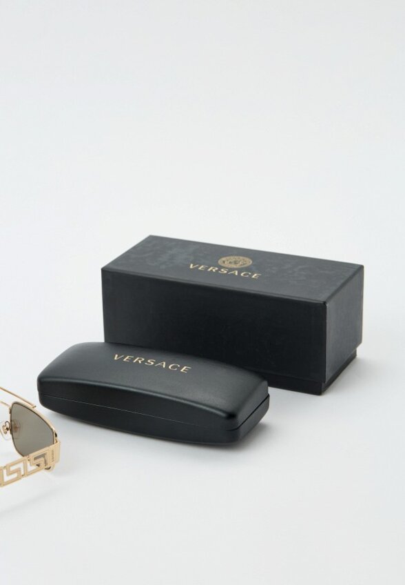 Очки солнцезащитные Versace