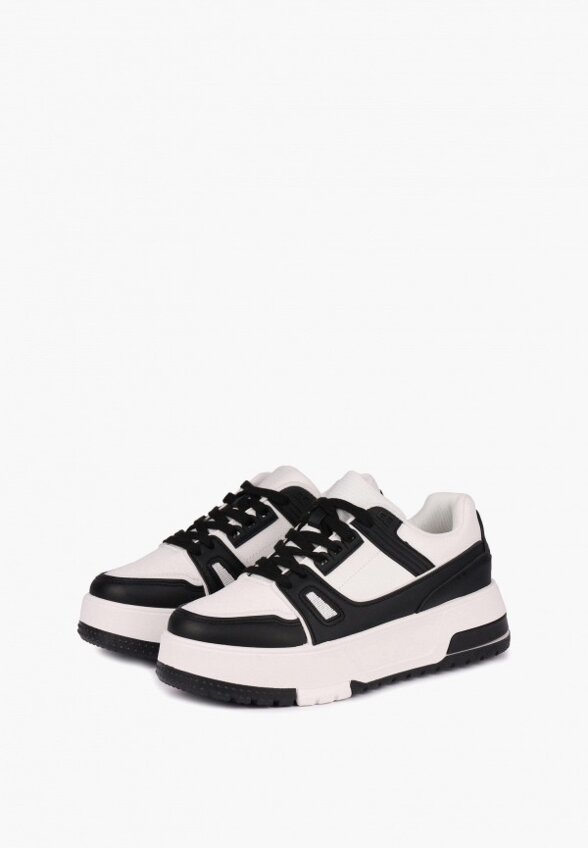 Кроссовки Instreet