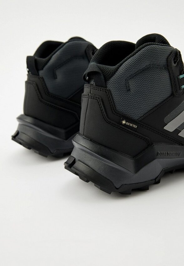 Ботинки трекинговые adidas