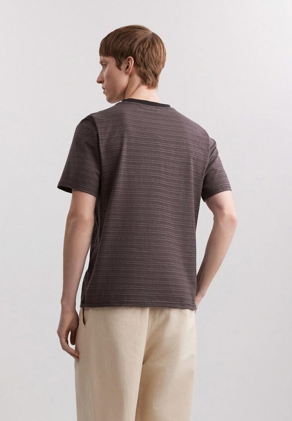 Футболка Baon