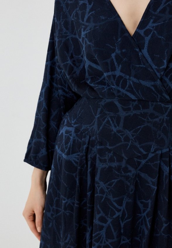 Платье MadaM T