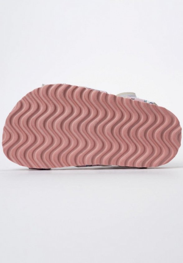 Сандалии Tikkago