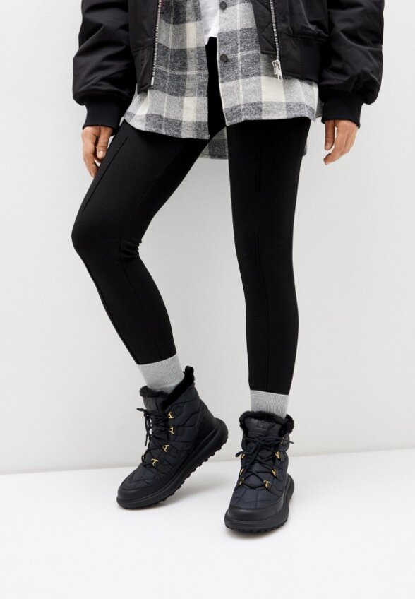 Дутики Helly Hansen