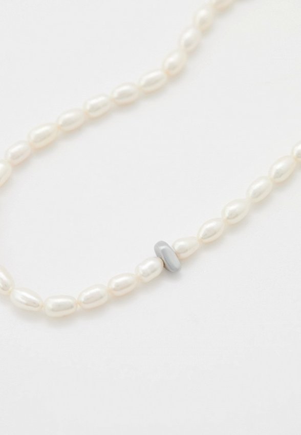 Бусы Mr&Mrs Wolf