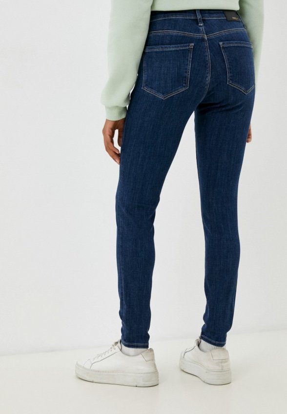 Джинсы Mavi
