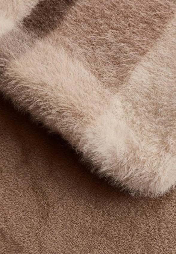 Плед Sofi De Marko