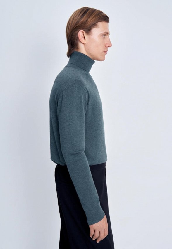 Водолазка Finn Flare