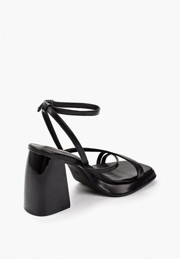 Босоножки Camille