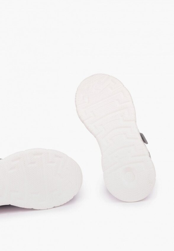 Кроссовки Pulse