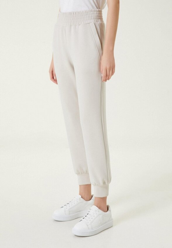 Брюки спортивные Club