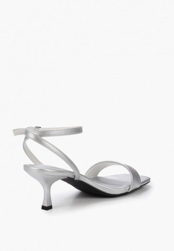 Босоножки Obba