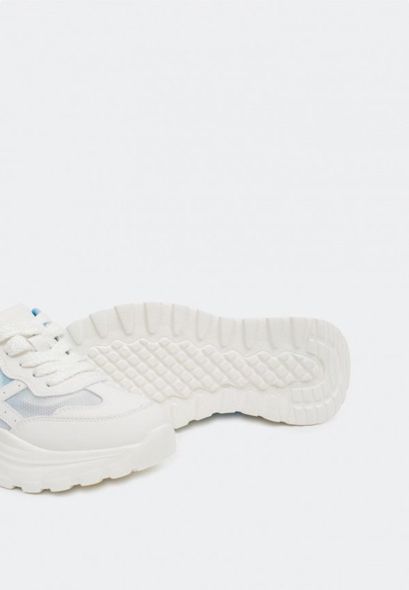 Кроссовки Savage