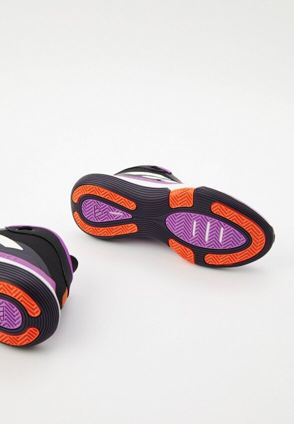 Кроссовки adidas