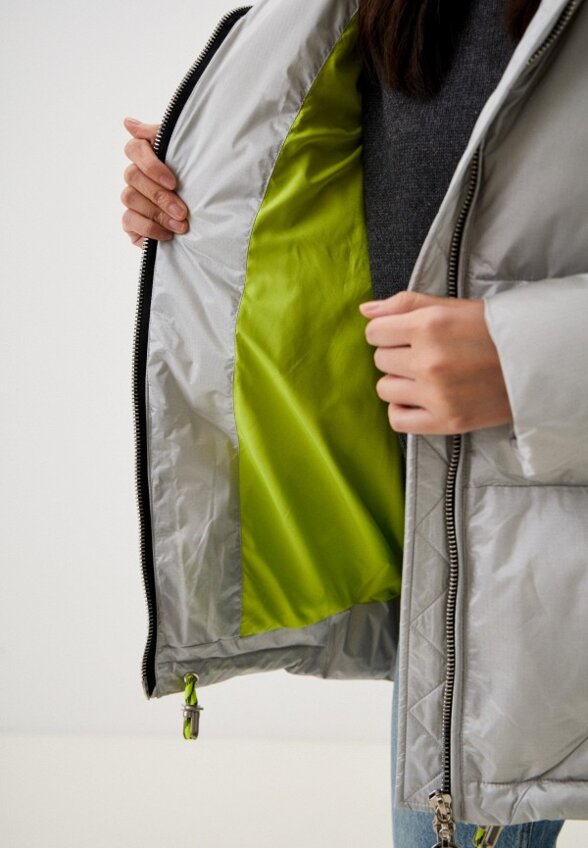 Пуховик Снежная Королева