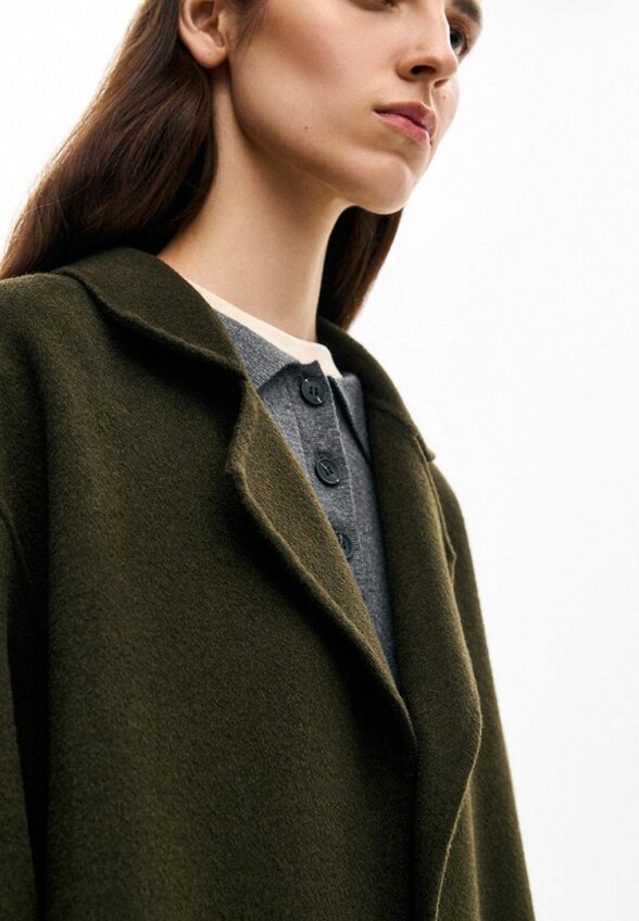 Пальто однобортное Yollo