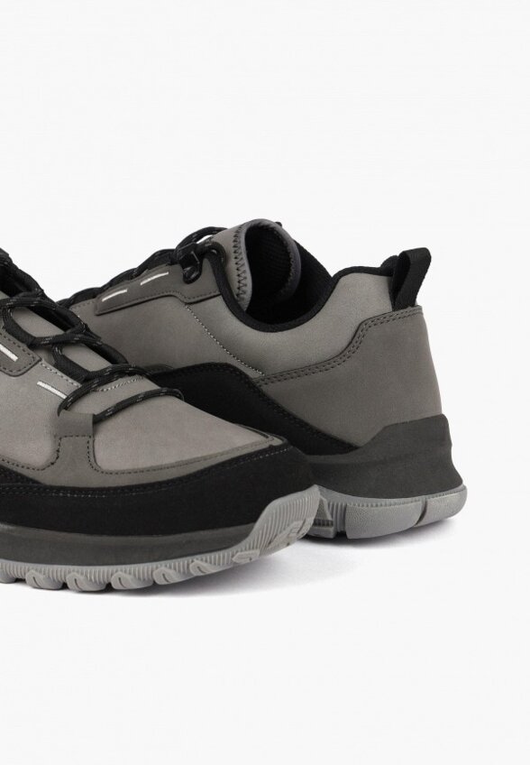 Кроссовки Quattrocomforto