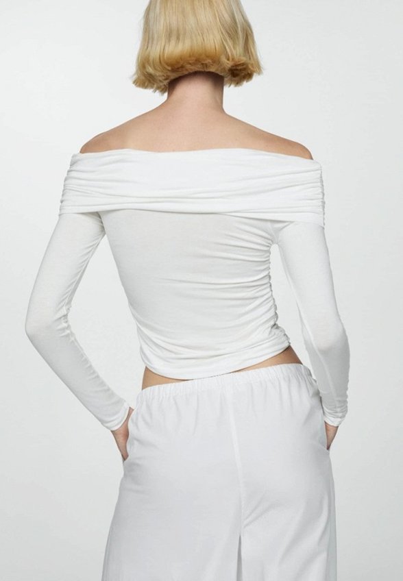 Лонгслив Mango