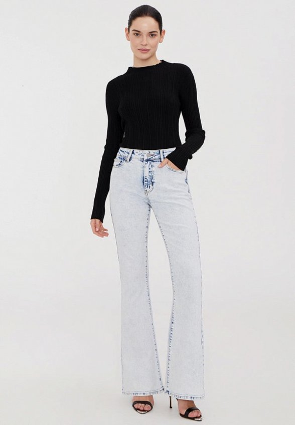 Джемпер To Be Blossom