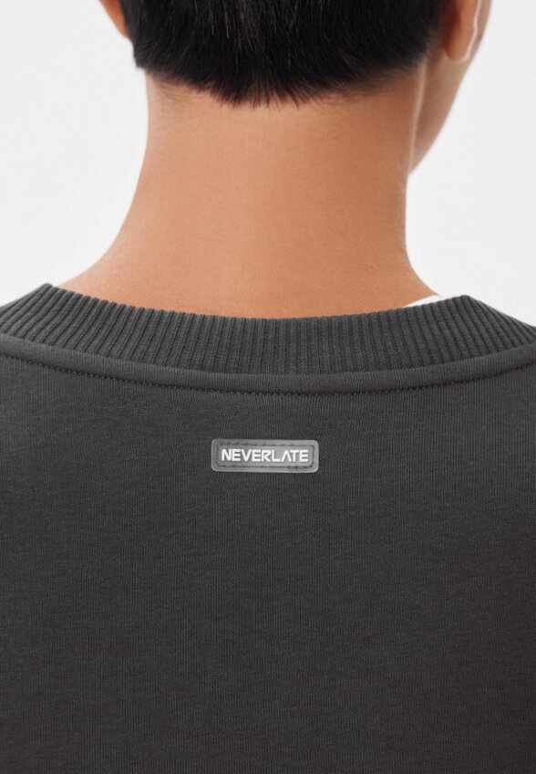 Свитшот Neverlate