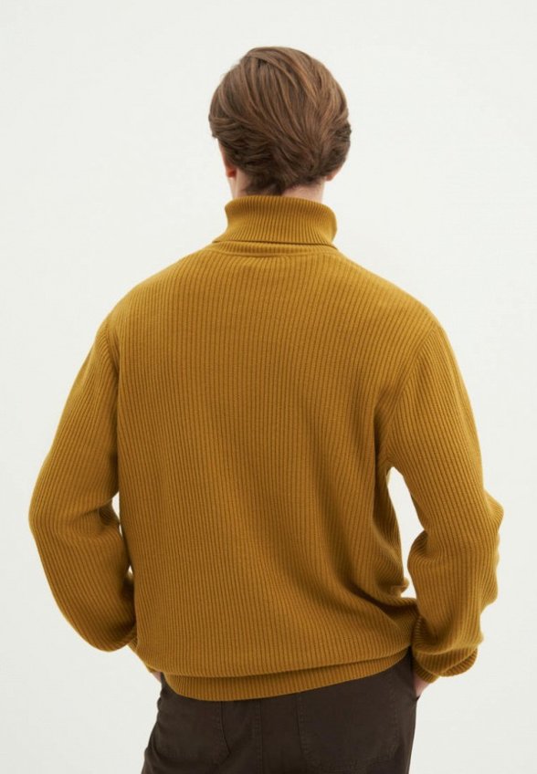 Свитер Finn Flare