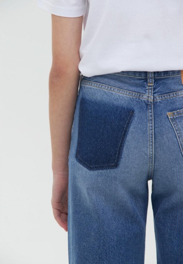 Джинсы True Avenue