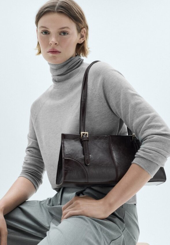 Водолазка Mango