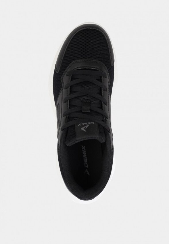 Кроссовки Demix