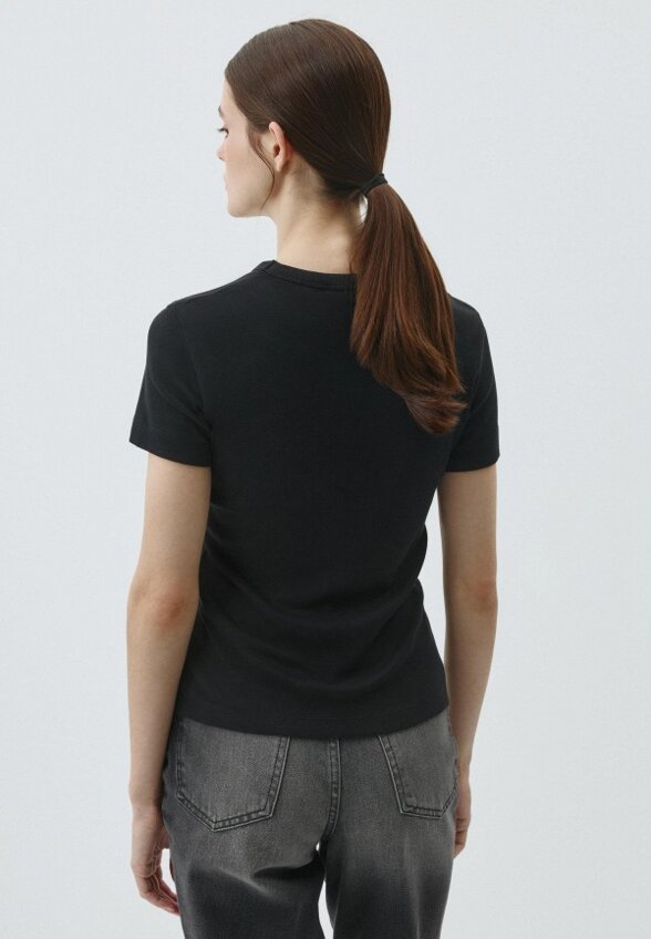 Футболка Sela