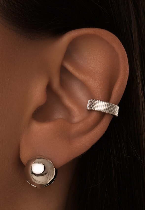 Серьги-шары из серебра MIE