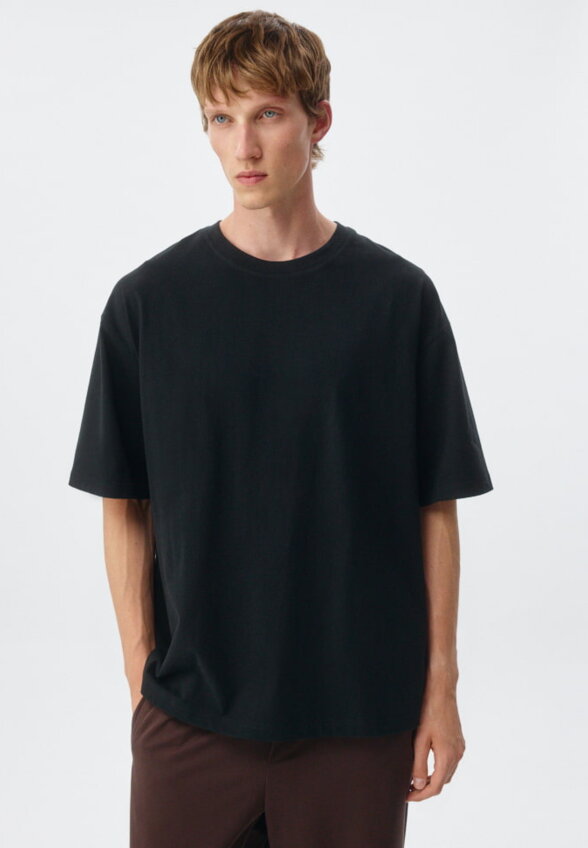 Базовая футболка MAX OVERSIZE FIT