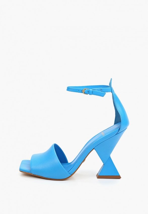 Босоножки Carrano