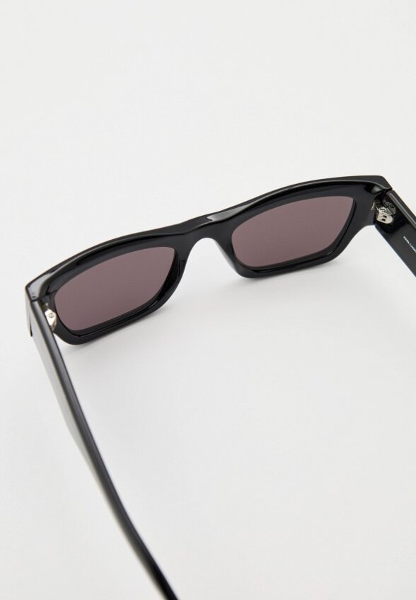 Очки солнцезащитные Karl Lagerfeld