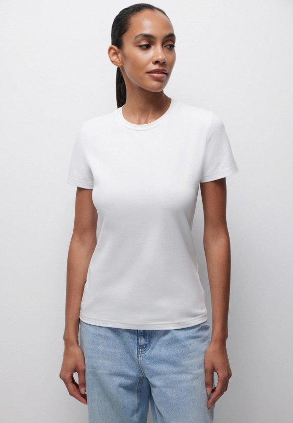 Футболка belle you