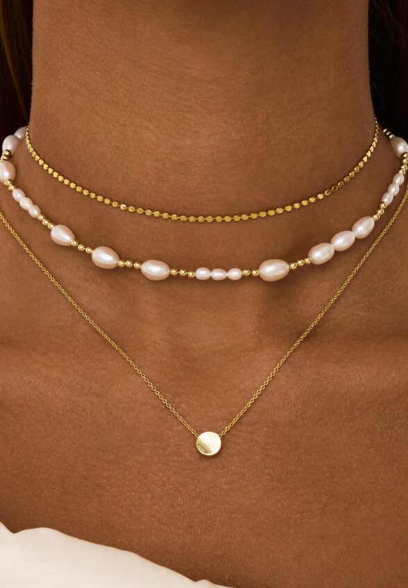 Серебряное колье ДИАНА с натуральным жемчугом в покрытии желтое золото MIE