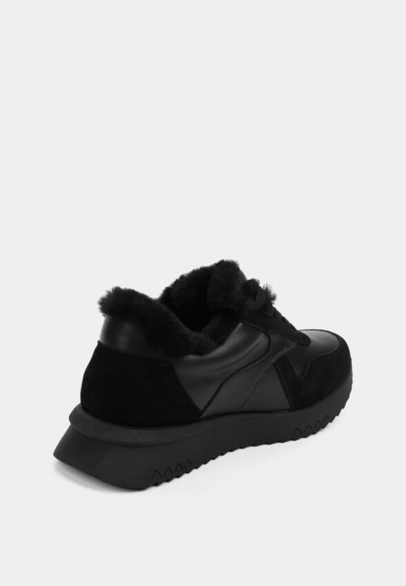 Кроссовки Trioshoes