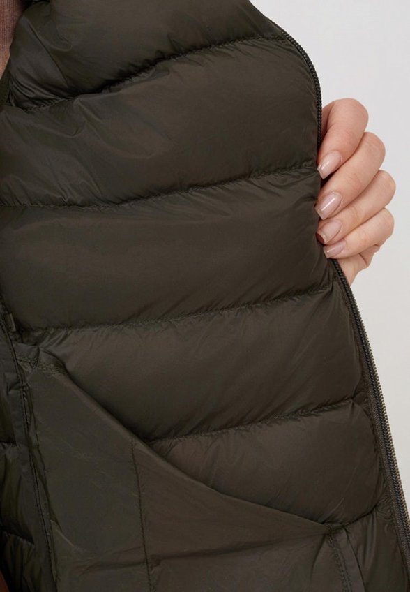 Жилет утепленный Baon