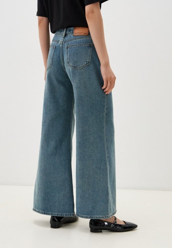 Джинсы Mossmore