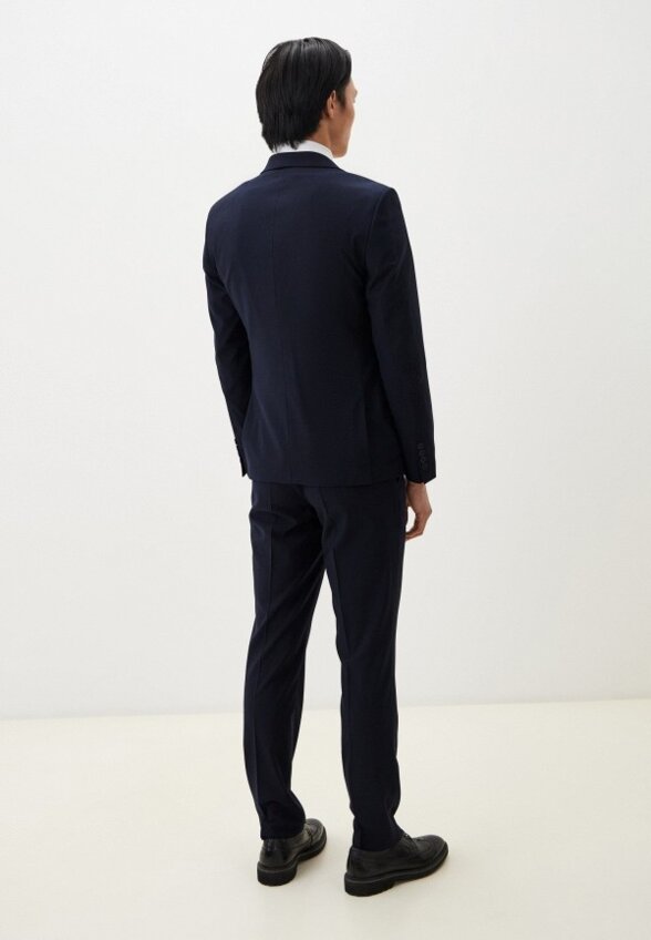 Костюм классический Laconi