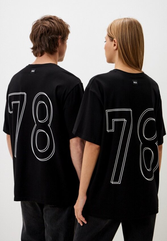 Футболка DNK