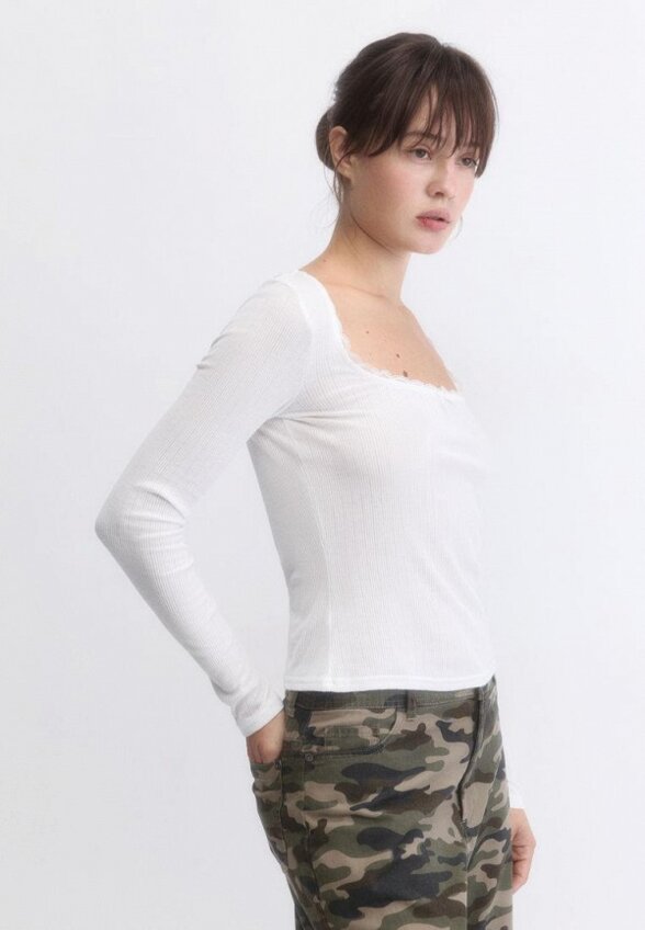 Джемпер Befree